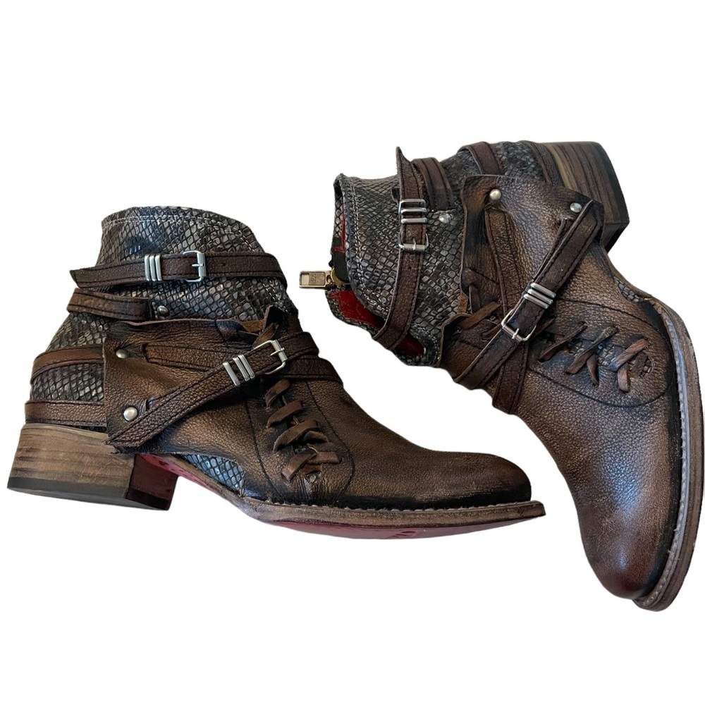 NWT Freebird by Steven Belfast Black Multi Bootie  10